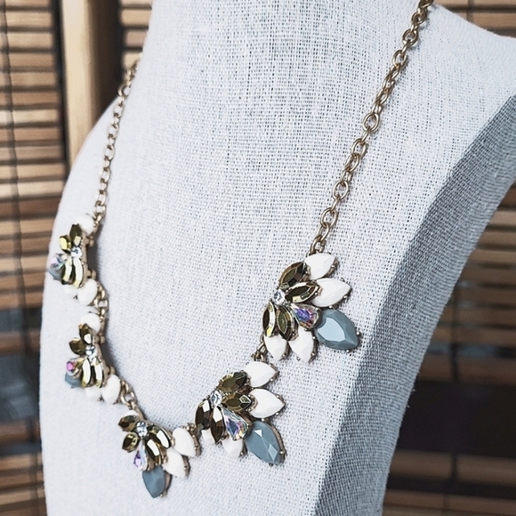 J. Crew Statement Gold Tone Iridescent Gold Stones Gray and White Necklace - Picture 2 of 10